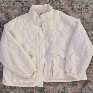 Old Navy Women's Off-White Puffer Jacket